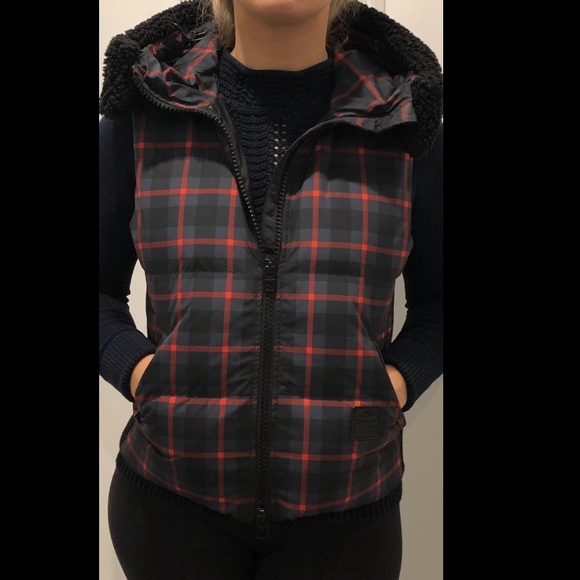 Coach Vest - Picture 5 of 5